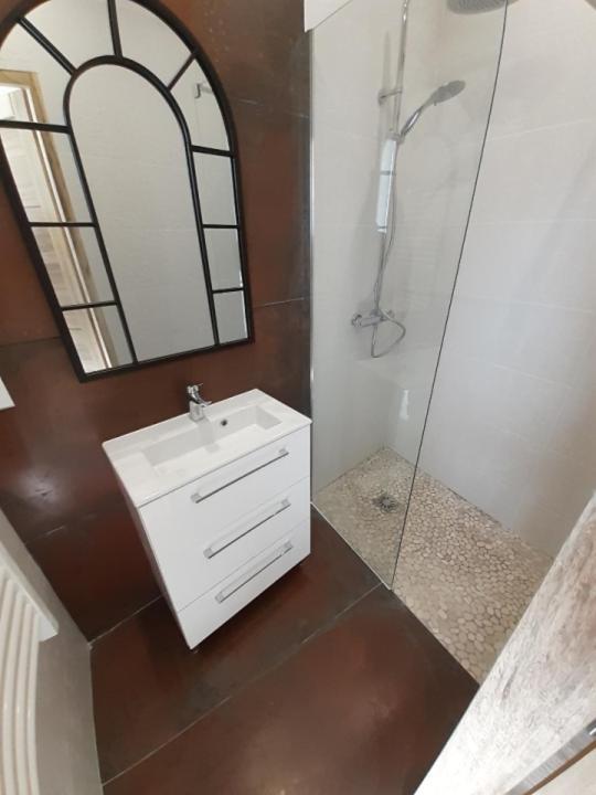 Le studio D'auguste- Cœur de Nîmes-chaleureux-emplacement idéal Esterno foto