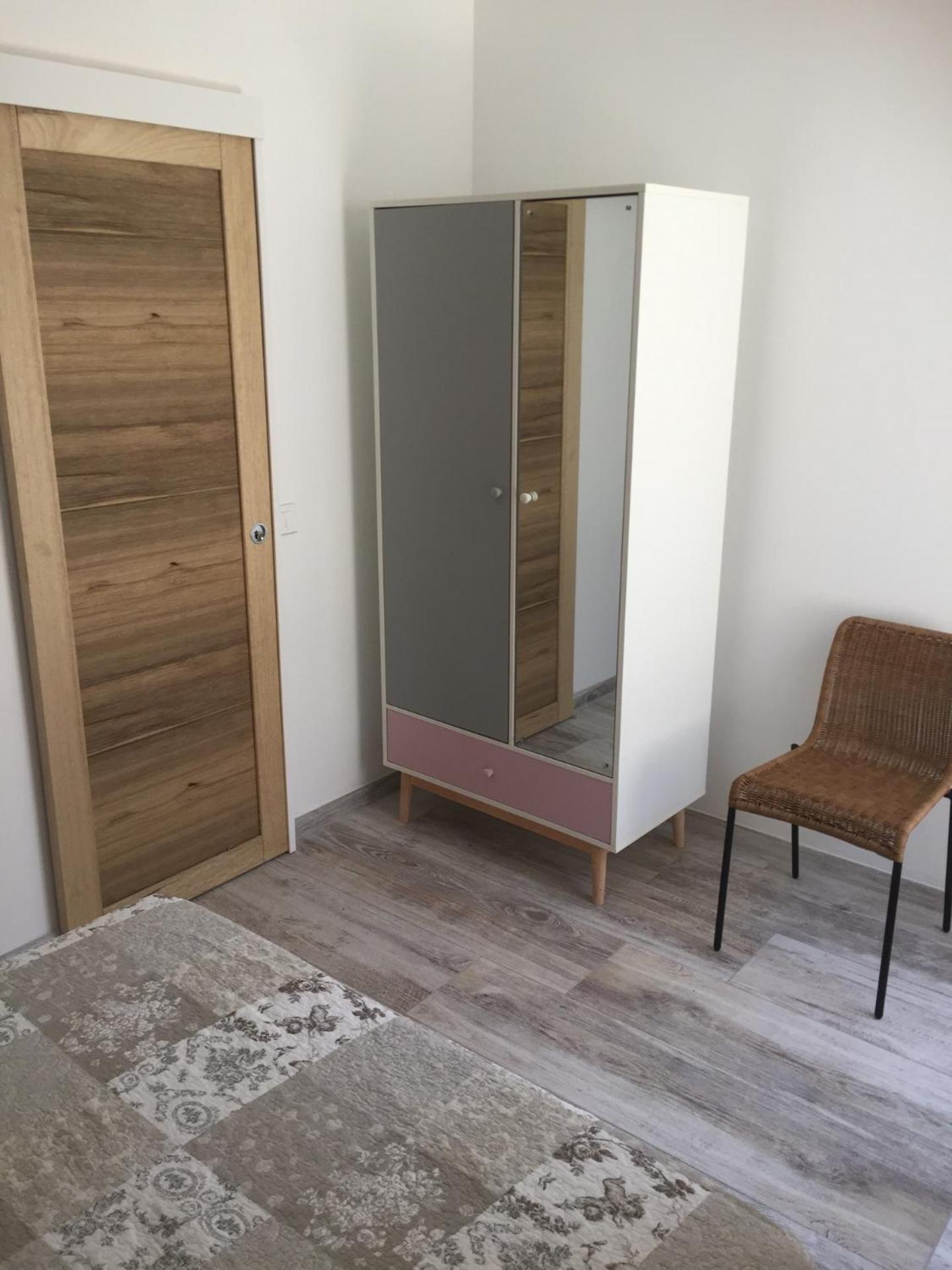 Le studio D'auguste- Cœur de Nîmes-chaleureux-emplacement idéal Esterno foto